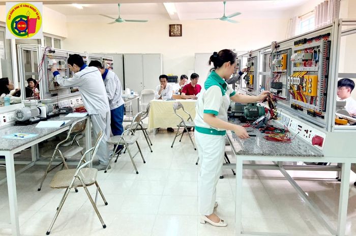 Học viện Cao đẳng Kinh tế Công nghiệp Hà Nội (HIEC) ảnh 2