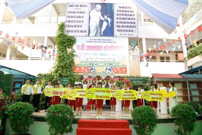 Trường Tiểu học Lương Định Của - Hình ảnh 1