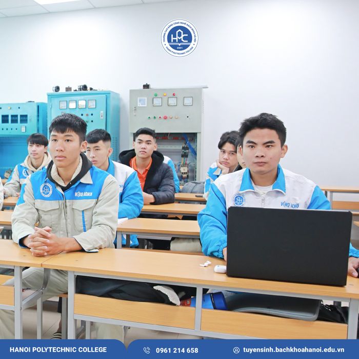 Học viện Cao đẳng Công Nghệ Bách Khoa Hà Nội ảnh 2