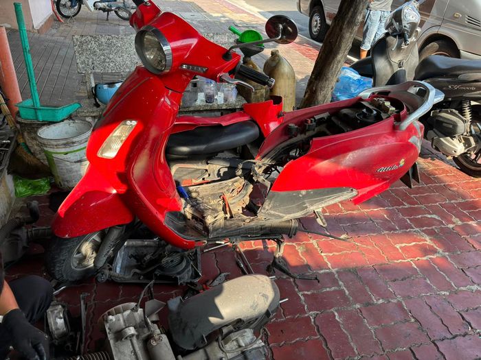 Hình ảnh 1: Tiệm sửa xe Phong Phú