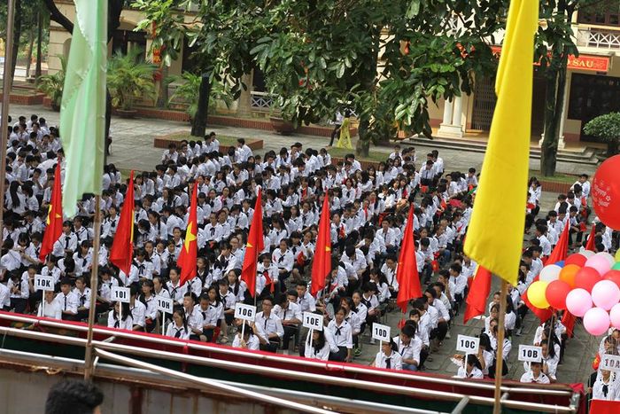 Hình ảnh 1 của Trường THPT Trần Phú