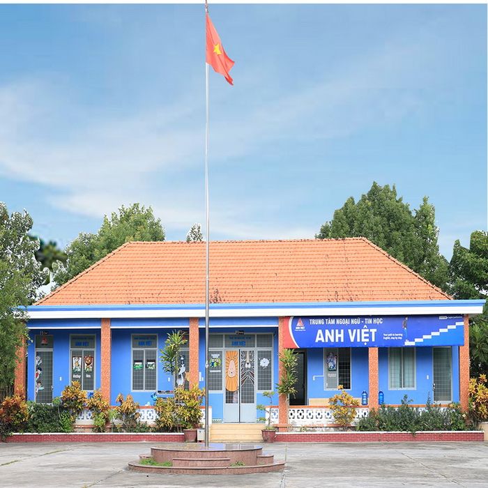 Hình ảnh Trung tâm Ngoại ngữ Anh Việt Cần Giuộc 1