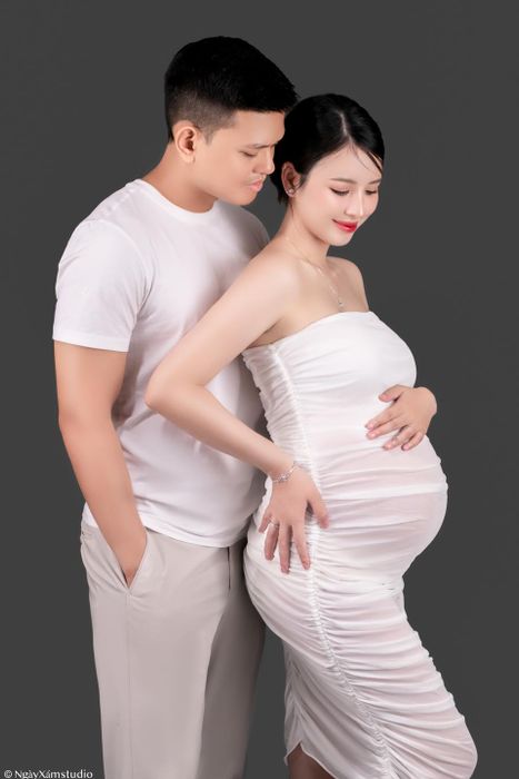 Hình ảnh 2 của Studio Ngày Xám