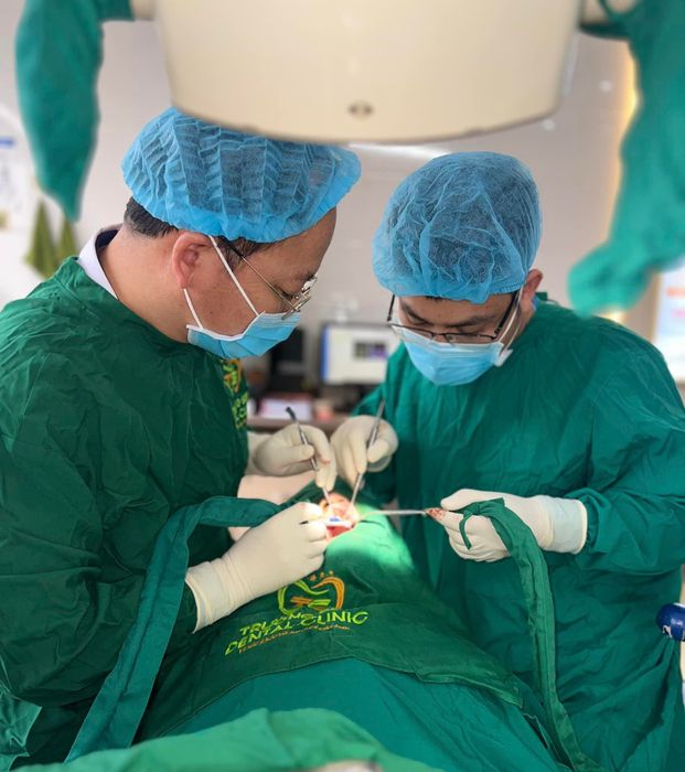 Nha Khoa Trường Sơn - Hình 1