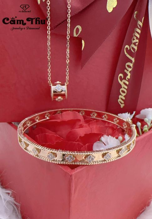 Hình ảnh 2 của Cẩm Thu Jewelry & Diamond