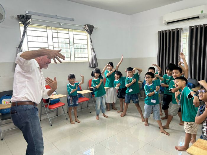 Hình ảnh TESLA English Academy 2