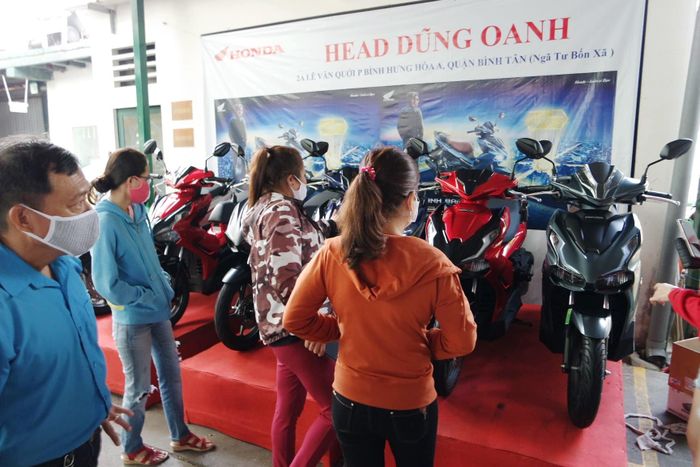 Hình ảnh đầu tiên của Honda Dũng Oanh