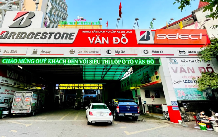 Hình ảnh Trung tâm dịch vụ lốp xe du lịch Văn Đỗ 1