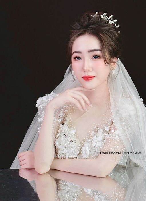 Hình ảnh 1 của Trương Tịnh Bridal - Học Viện Trang Điểm