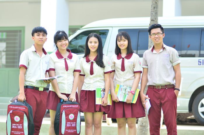 Hình ảnh 2 của Trường THCS - THPT Hoa Sen