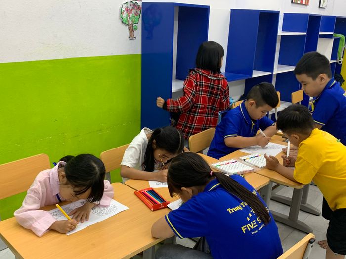 Hình ảnh 2 của Anh Ngữ Five Stars