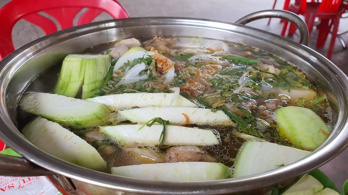 Lẩu bò Tư Sang hình 1