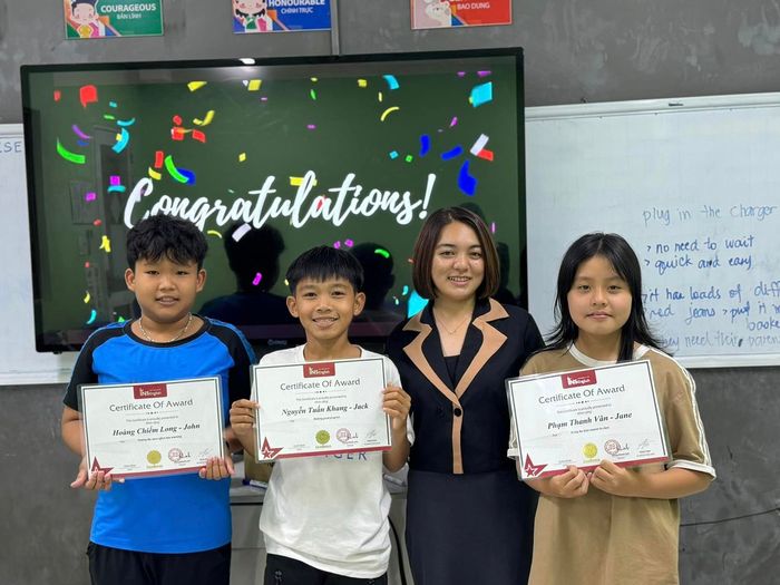Hình ảnh INS English NGÃI GIAO 1