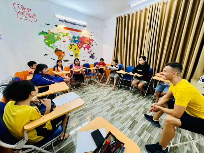 Hình ảnh Trung Tâm Anh Ngữ Wake Up Your English 2