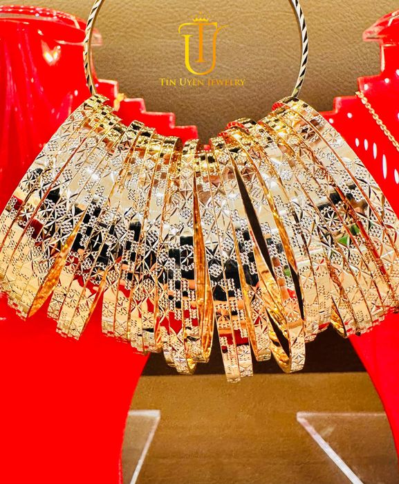 Tiệm vàng Tín Uyên hình ảnh 2