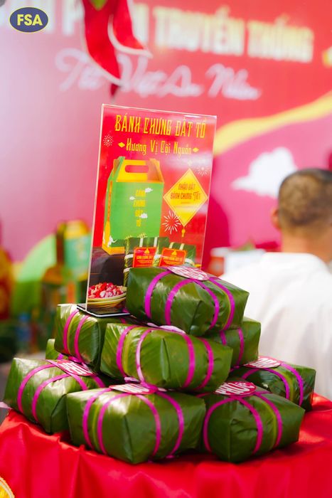 Hình ảnh Bánh Chưng Đất Tổ