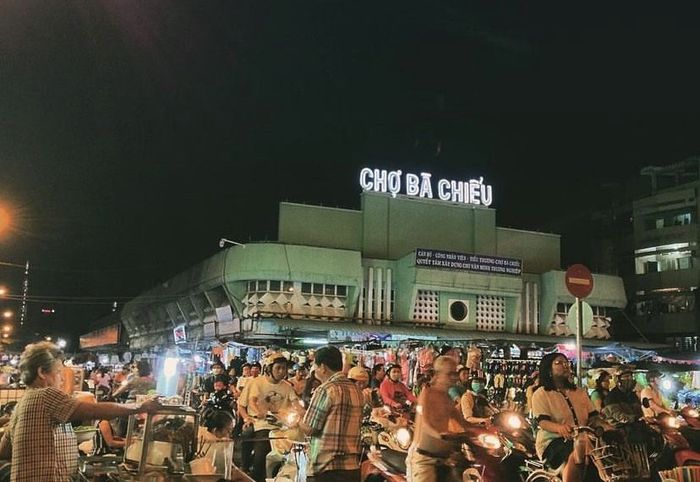 Hình ảnh 2 của Chợ đêm Bà Chiểu