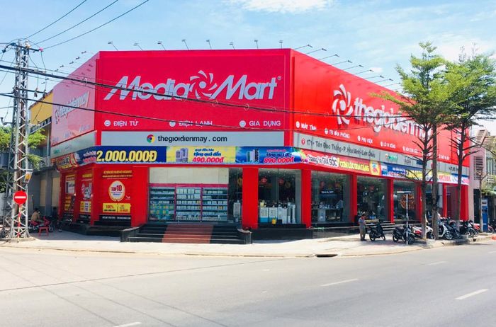 Media Mart với phương châm “Không ngừng phát triển vì khách hàng”