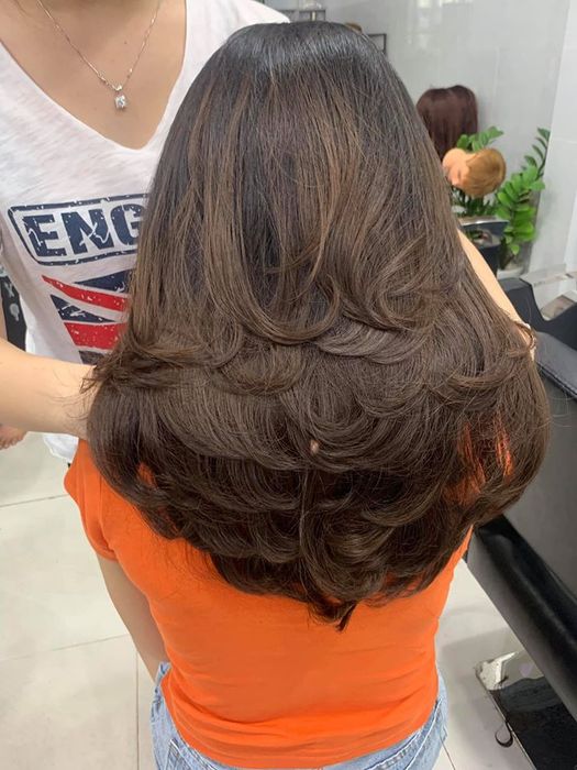 Hình ảnh Hair SaLon Trung Ấn Tượng 2