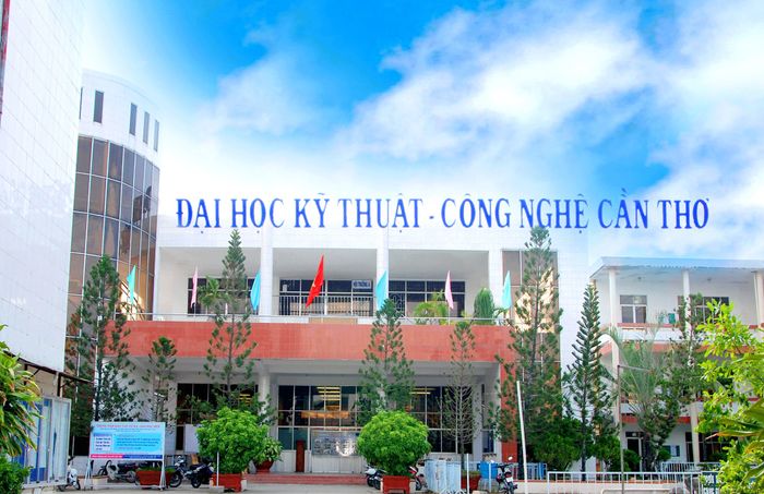 Đại học Kỹ thuật - Công nghệ Cần Thơ - Hình ảnh 1