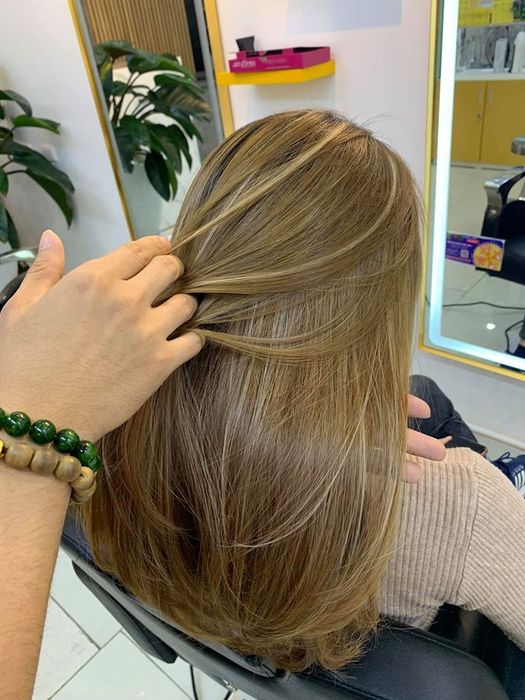 Hình ảnh HAIR WORLD Beauty 1