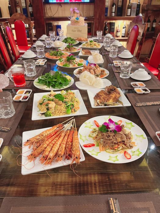 Hình ảnh món ăn tại nhà hàng 1