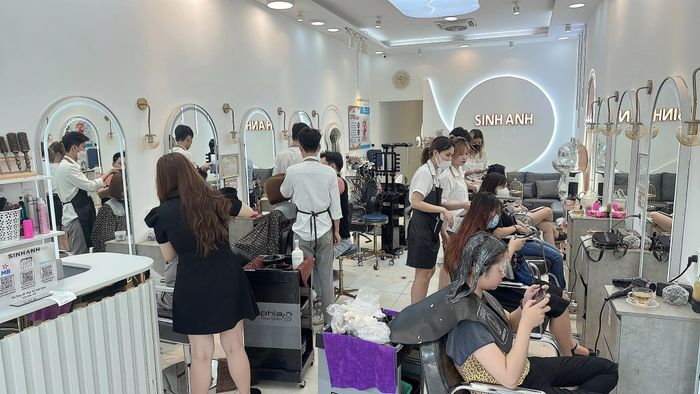 Hình ảnh 2 của Sinh Anh Hair Salon