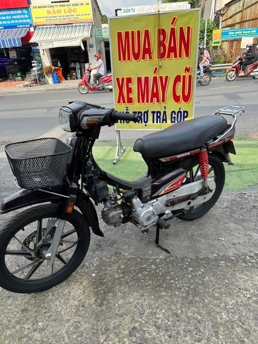 Hình ảnh xe máy Thái Hòa 2