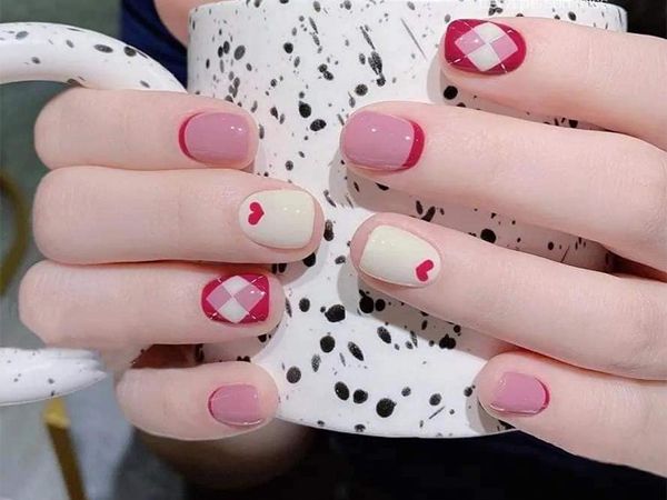 Hình ảnh Huyền Trang Nail 1