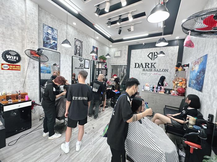 Hình ảnh 3 của DARK HairSalon