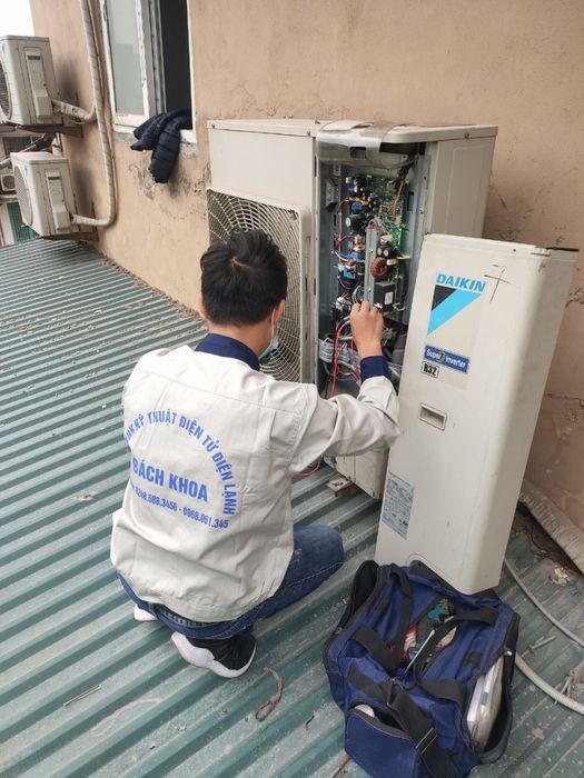 Công Ty TNHH Kỹ Thuật Điện Tử Điện Lạnh Bách Khoa ảnh 1