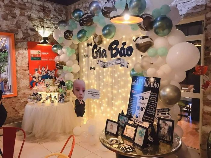 Quán Thơm - Buffet Hải Sản & Món Nhậu Đường Phố hình 1