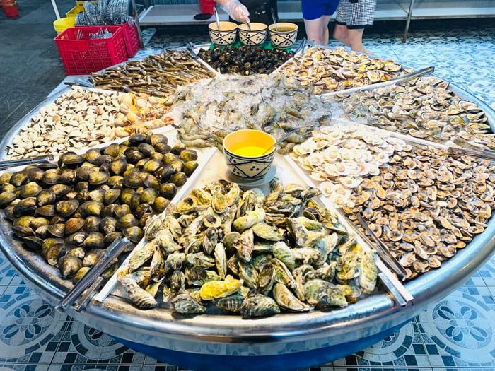 Hình ảnh Nhà hàng buffet lẩu & nướng Rainbow 2