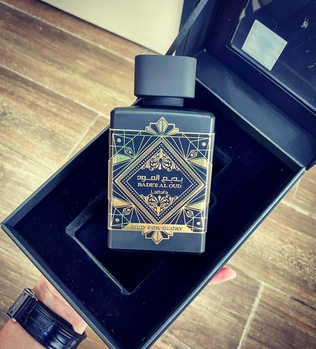 Hình ảnh của CHARM - Nước Hoa và Mỹ Phẩm Chính Hãng 2