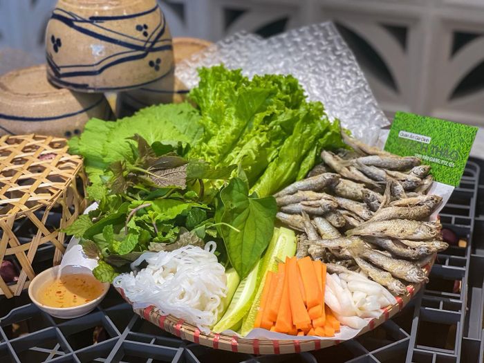 Món ăn tại nhà hàng - ảnh 1