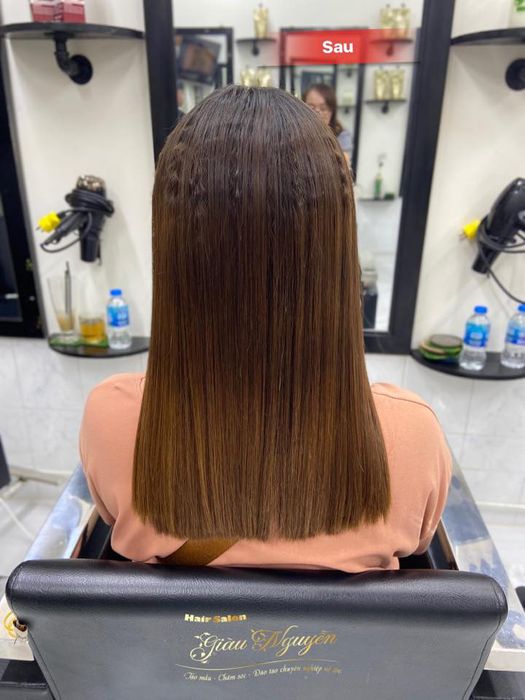 Hình ảnh 1 của Salon Giàu Nguyễn