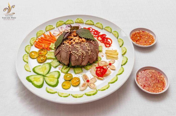 Nhà Hàng Vạn Lộc Phát - Hình ảnh 2