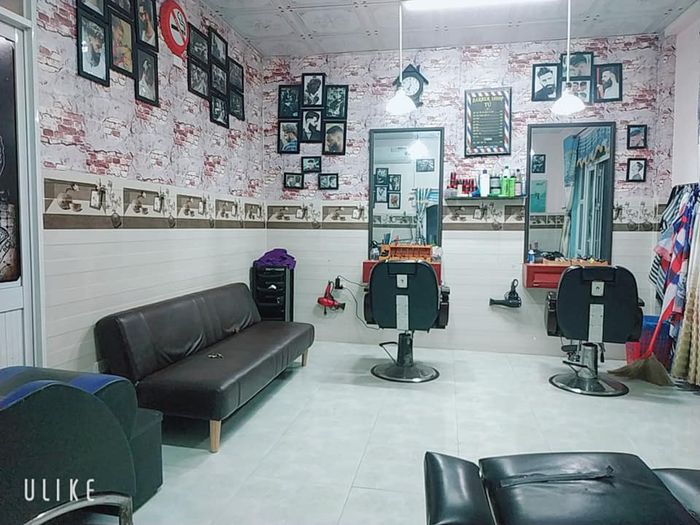 Hình ảnh Tú Nguyễn BarBer Shop 2