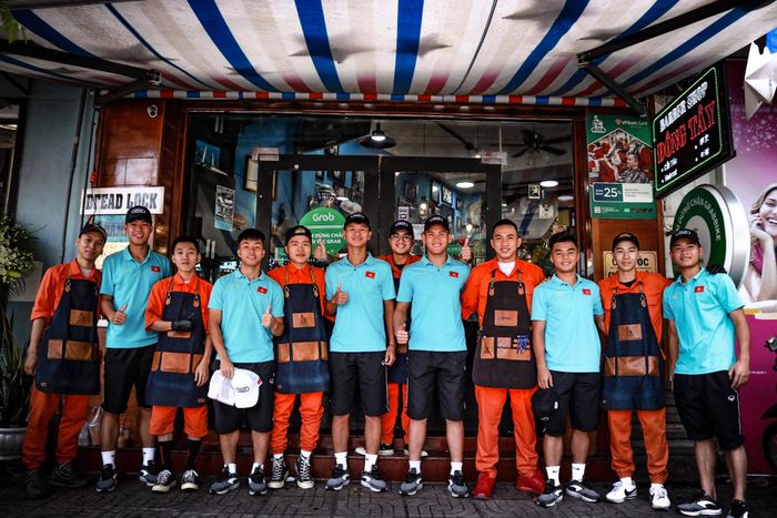 Hình ảnh của Đông Tây Barbershop 3