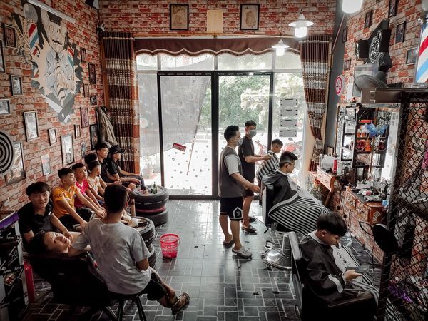 Nhuận Tít Barbershop hình 1