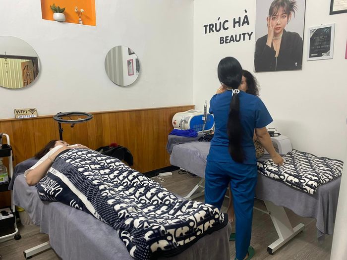 Hình ảnh Trúc Hà Beauty 1