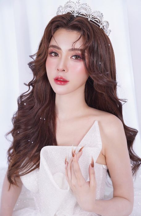 Hình ảnh của HUONG A BI Makeup & Store 1