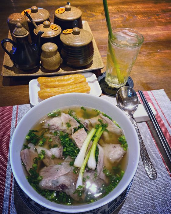 Phố Hàng Phở hình 2