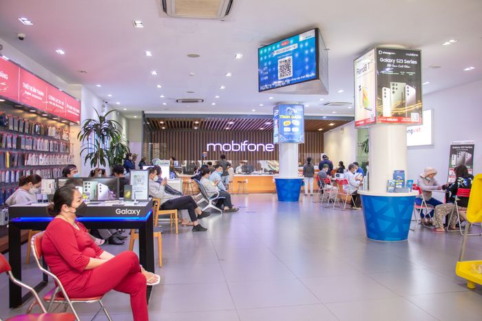 Cửa Hàng Điện Thoại Di Động Mobifone hình ảnh 1