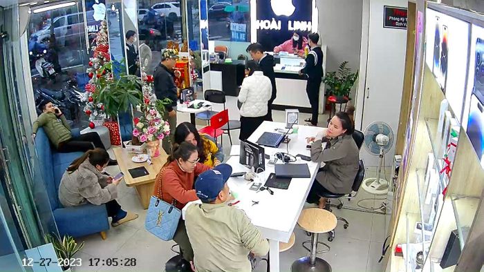 Hình ảnh 1 của Hoài Linh Smartphone