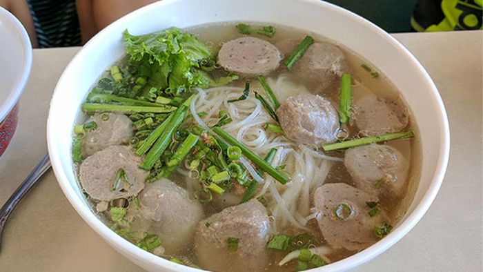 Phở 131/1 Tô Hiến Thành hình ảnh 1