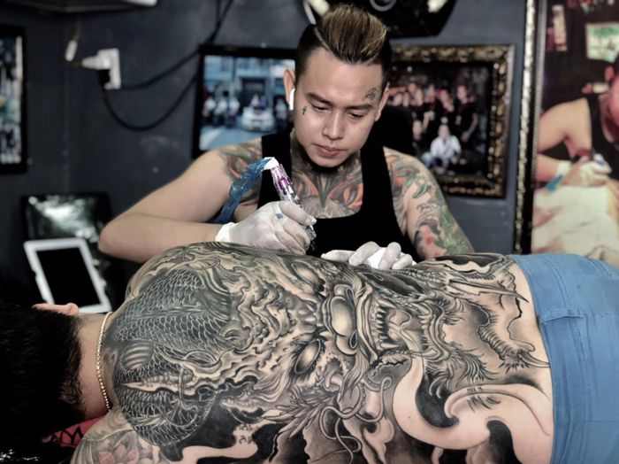 Hình Ảnh 1 - Tattoo Long Tâm