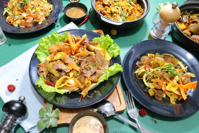 Hình ảnh 1 của Lẩu Bò Giáo Sĩ - Phú Mỹ