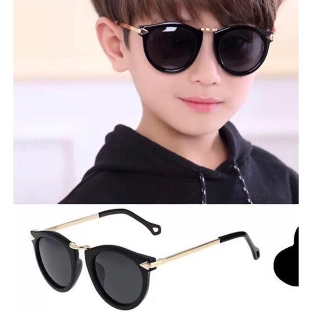 Hình ảnh Mắt Kính Việt Tiến 1