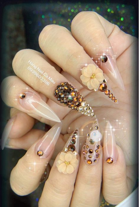 Hình ảnh Nail Hoa Sen Cà Mau 3
